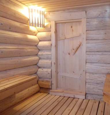 Деревянные двери для бани и сауны из массива кедра — «КедрПром»