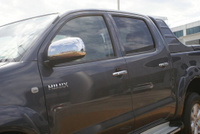 Накладки на зеркала Carmos (2 шт, сталь) Toyota Hilux 2005-2012