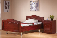 Кровать электрическая с деревянными спинкамиfd-4